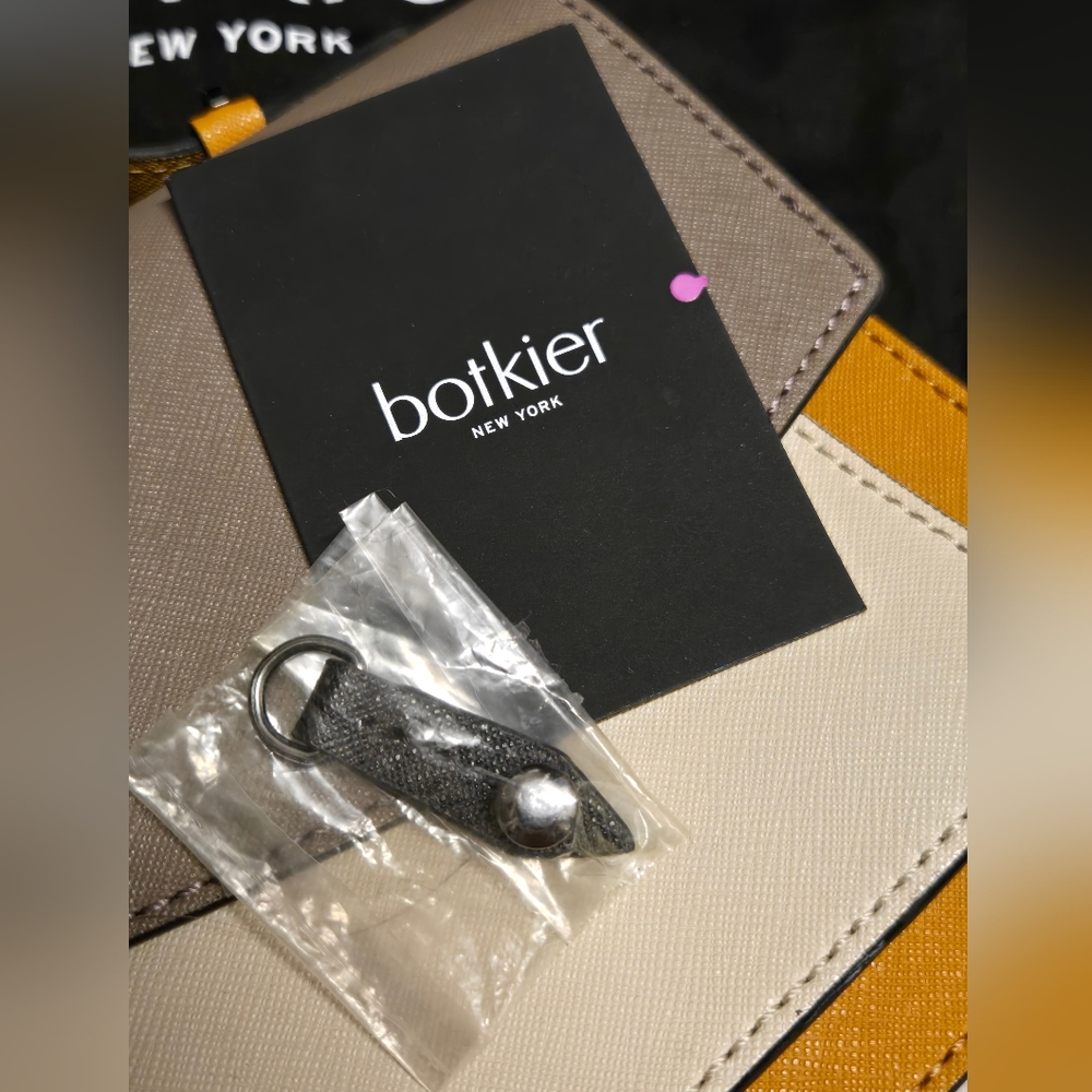 Botkier Handbag - Picture 12 of 15